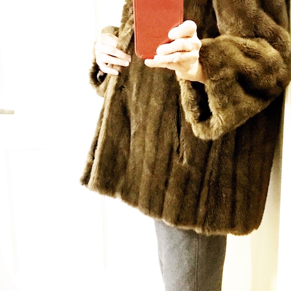 GINO ROSSI Tissavel Faux Fur Coat - Picture 6 of 7